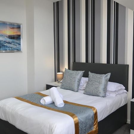 Hotel 33 Blackpool Esterno foto