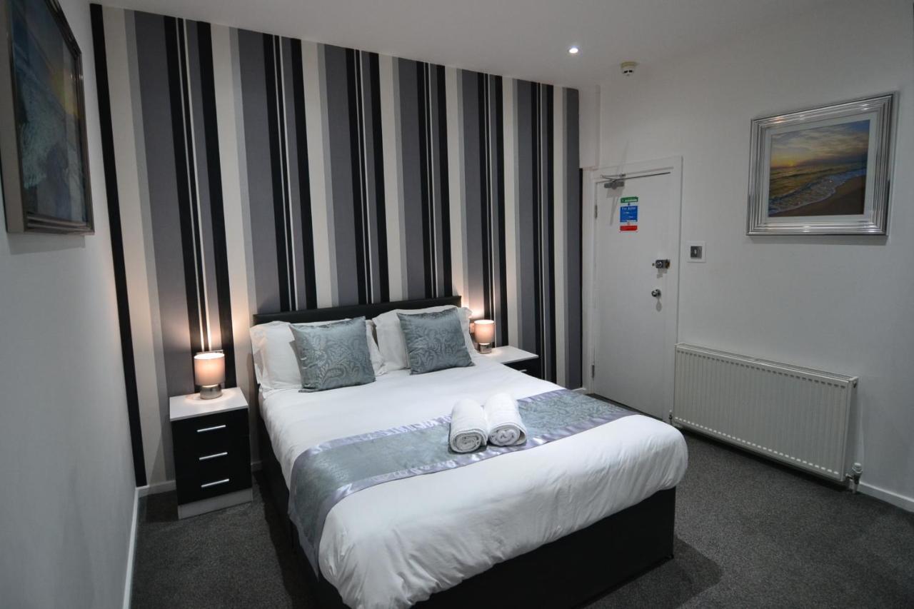 Hotel 33 Blackpool Esterno foto